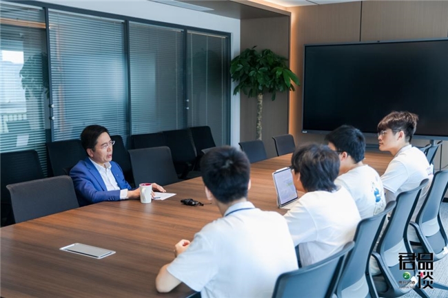 君品谈 | 朱松纯：以心立道，以理通人——在“无人之境”点亮AGI之光插图4