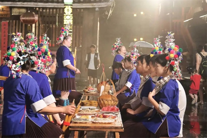 精品短剧《茶山下的少爷》热拍“非遗+文旅”赋能乡村振兴与文化出海插图2