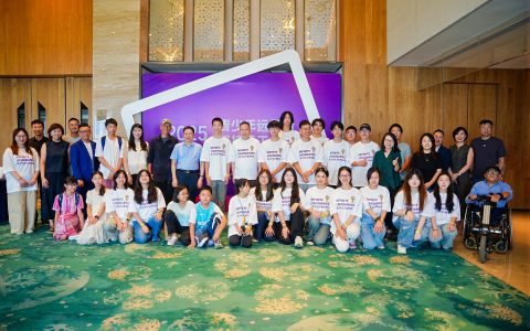 赋能未来：“冰雪·无障·循环”青少年可持续发展工作坊点亮创意之光