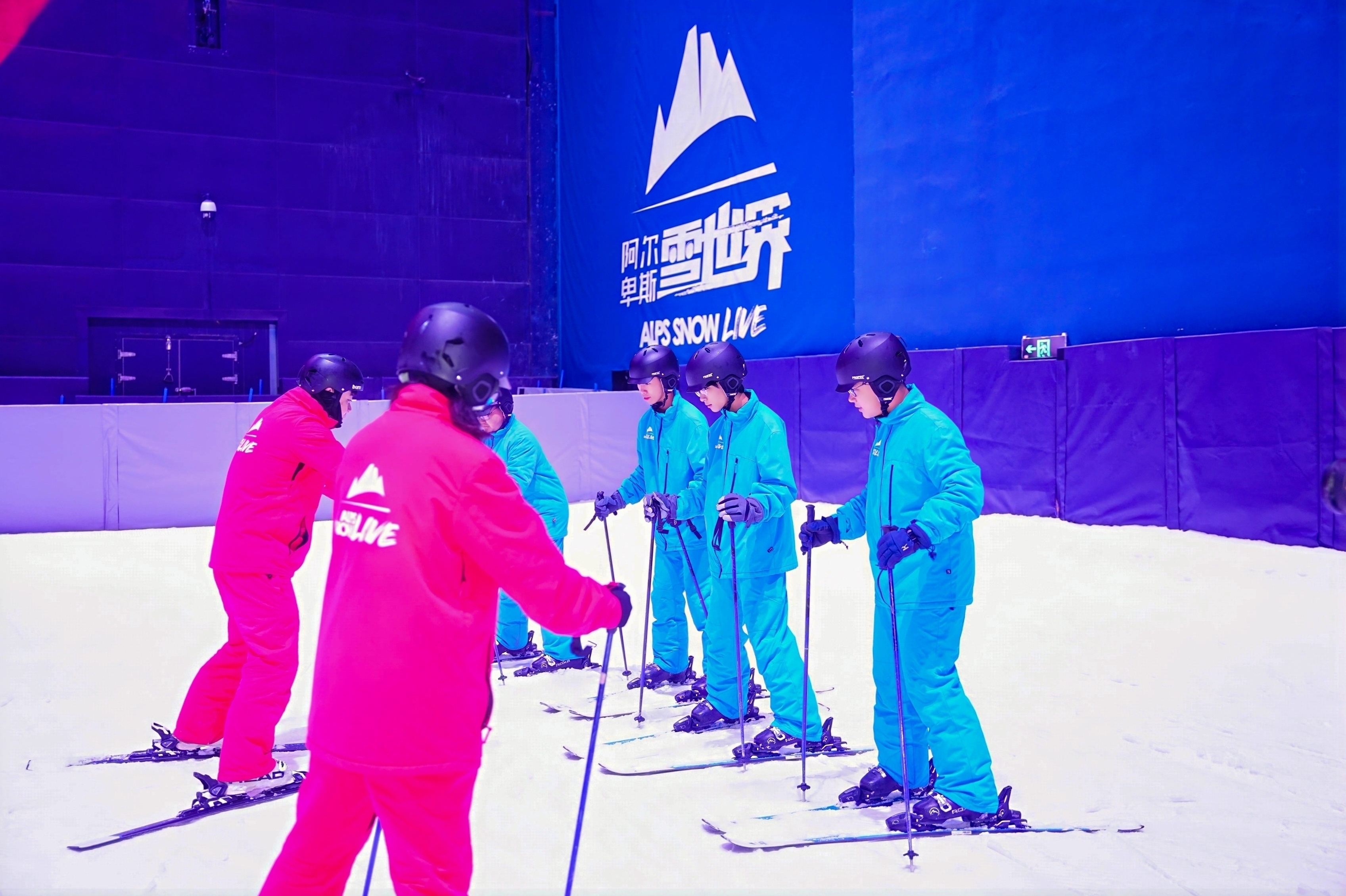 赋能未来：“冰雪·无障·循环”青少年可持续发展工作坊点亮创意之光插图2