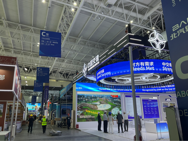 央企展区亮点纷呈 以专业实力绘就中阿合作新图景插图