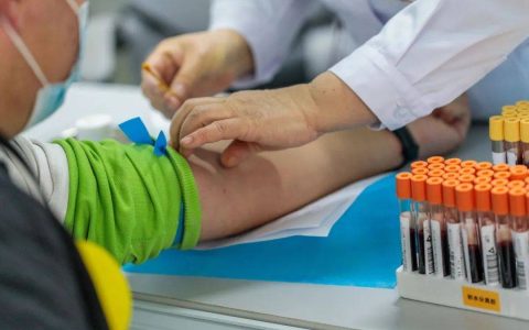 体检报告里的“↑↓”“+-”怎么看？查出结节怎么办？一文了解→