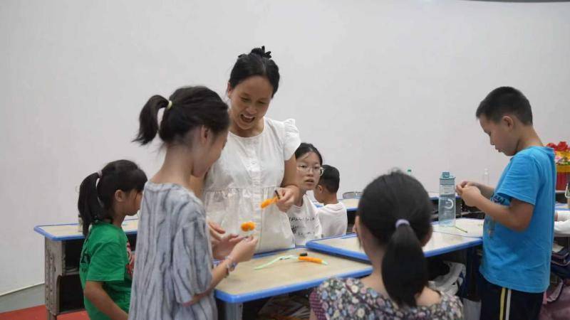 江西抚州：开设公益托管班 解决暑期儿童看护难题插图