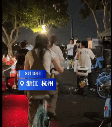 凌晨4点，西湖全是人人人！有人半夜从上海赶来：“这辈子总得看一回…”插图2