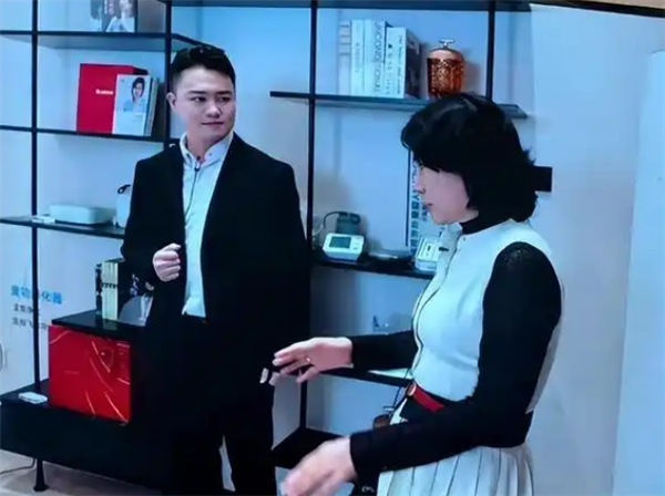 董明珠：家电行业很卷 因为不再追求技术突破 用价格来忽悠插图