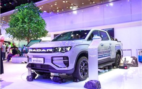 吉利雷达电混皮卡启动交付 新车型同步推出