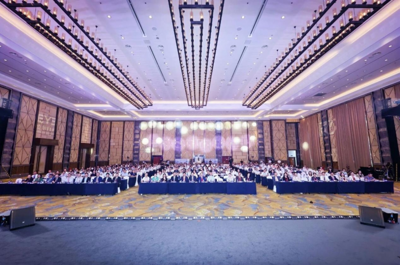 南昌爱尔刘学群院长团队手术案例获评优秀手术案例插图