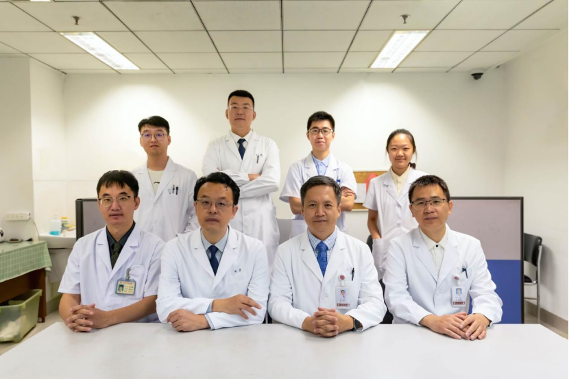 从技术创新与人文关怀共举，北大医院胃肠外科勇攀“手术珠峰”插图