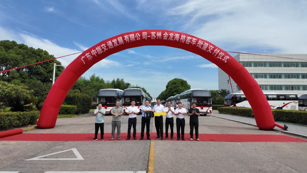 国宾礼遇！中旅交通携苏州金龙新V系重塑高端出行新标杆插图
