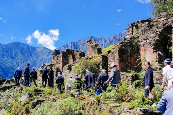 以茶为“媒”  发展壮大村级集体经济插图2