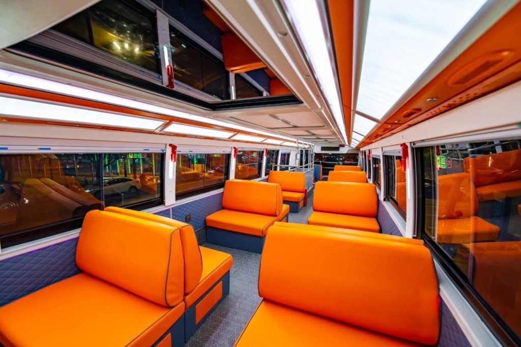 外国友人点赞！苏州金龙双层巴士打造“世界义乌”文旅新范式插图4