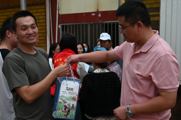 舒普氏暖心公益走进乌东德镇，从“头”呵护烟农健康！插图20