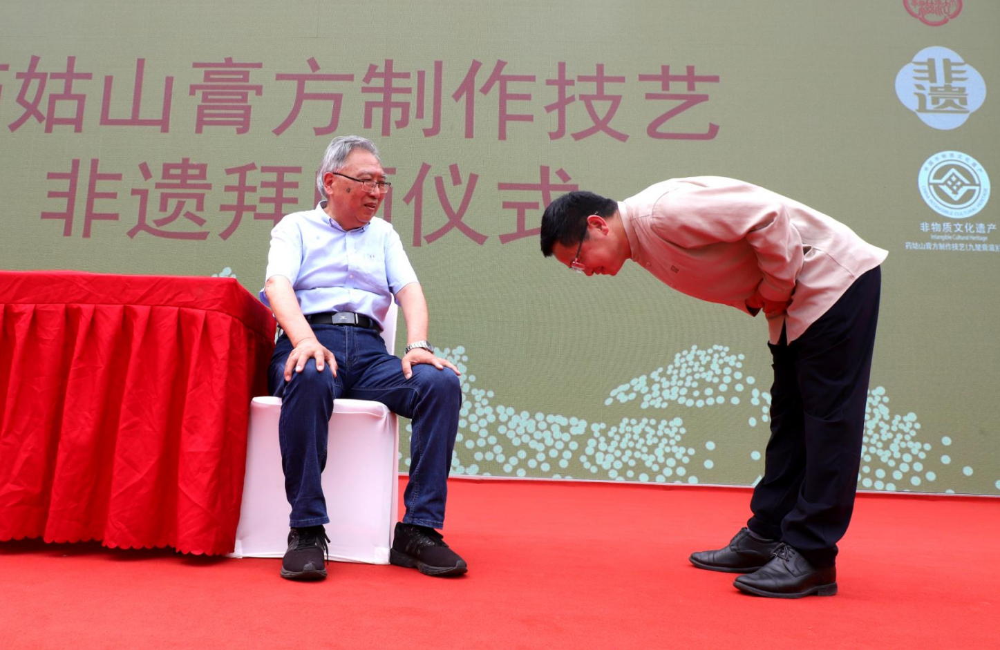 膏方技艺续薪火：从祝道明的古法坚守到李英卫的产业新篇插图6