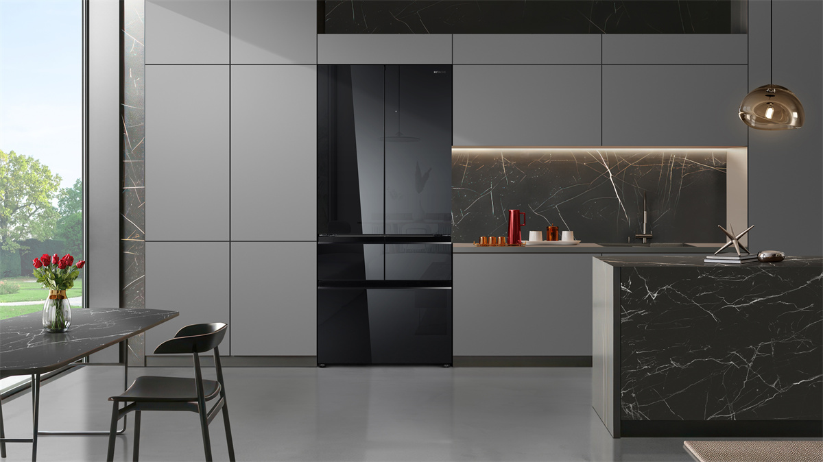 日立全新599系列镜面全平嵌入式5门冰箱耀目上市插图