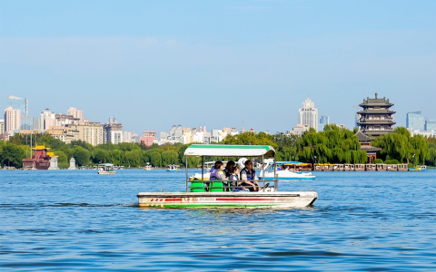 深度对话“千年泉城”，一瓶纯水乐与北方城市的情感链接