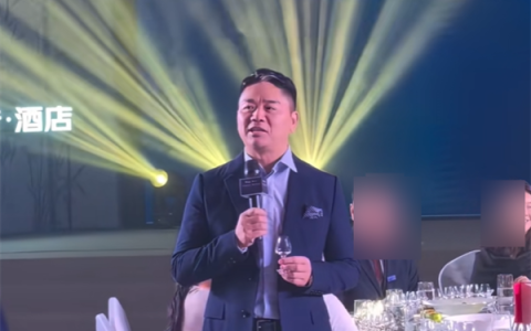 刘强东称首次创业是开餐厅：有外卖平台扣点25% 导致食品安全问题