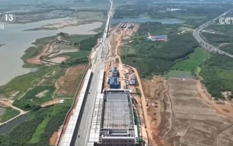 投资、新动能、产业升级……透视多领域亮点 “数”读经济澎湃活力