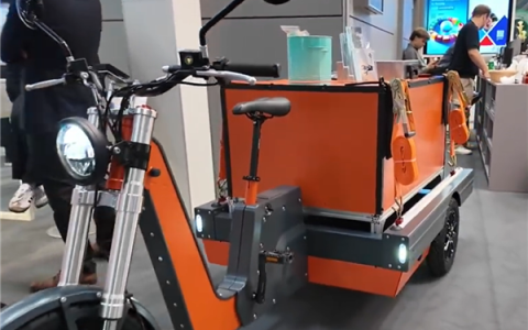 慕尼黑车展惊现电动三蹦子：可换电可模块化 更没有链条