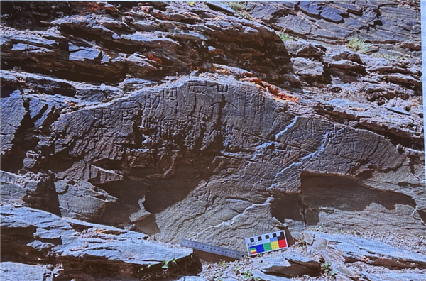 官方证实：秦始皇“昆仑神山”石刻是真的！插图