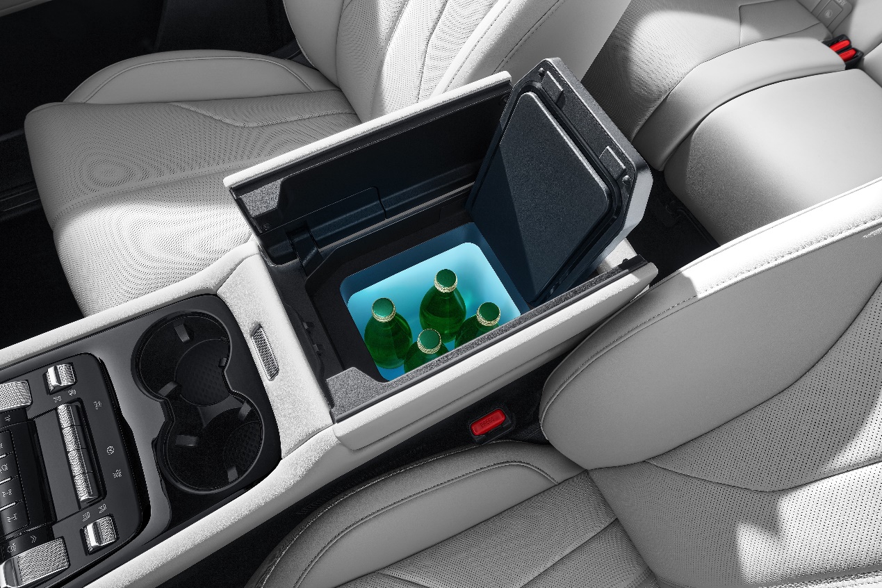 全新坦克400首发亮相 星际机甲美学引领潮酷越野新时代插图8