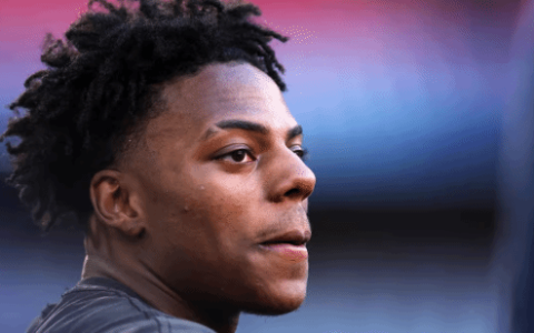 甲亢哥直播突发情绪低落 坦言感到孤独：没人理解我