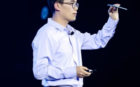 被互联网灾星李炮击沉的王腾 30天涨粉超17万