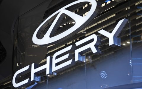 奇瑞假4S店无证卖车 数十位车主钱车两空