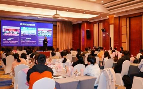 6万起开美业店，植物医生全流程陪跑，助力女性创业稳落地