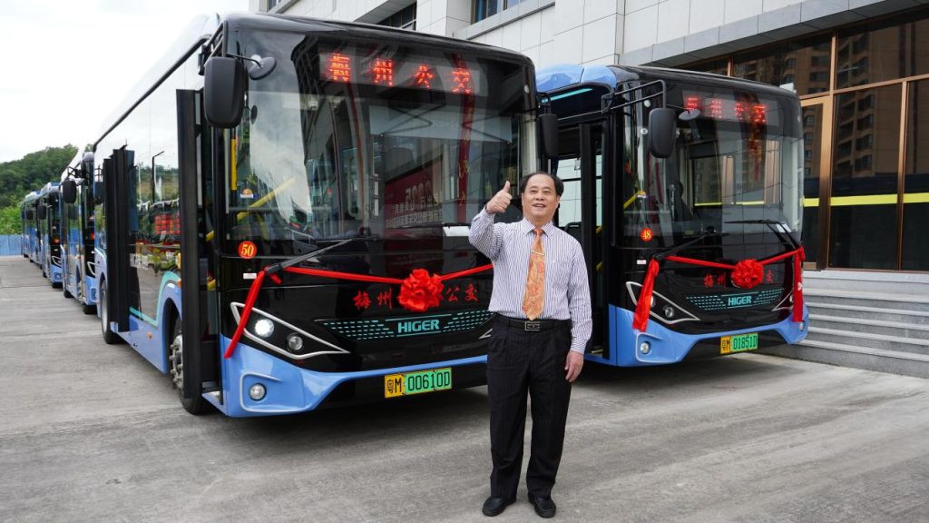 串联客都幸福路！50辆苏州金龙7米纯电公交批量上线梅州插图4