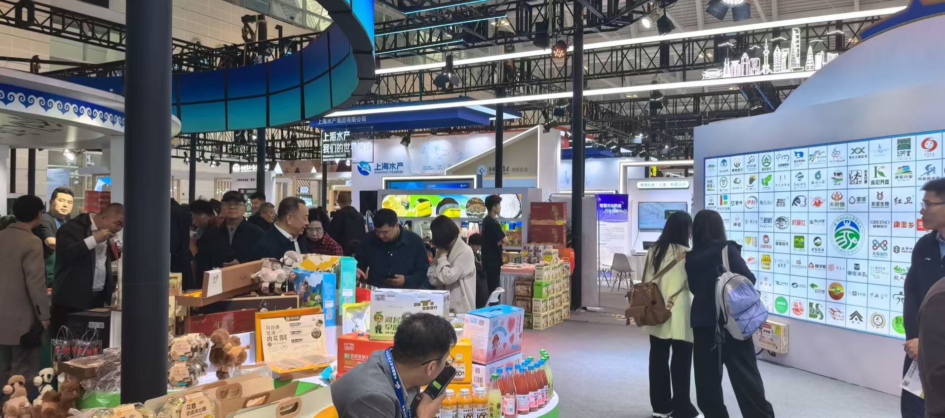 香飘“津”秋 “达茂草原羊”亮相第 22 届农交会插图2