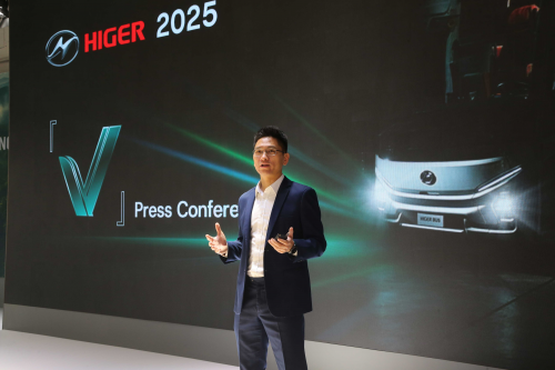 欧洲首发！苏州金龙纯电新V系客车亮相比利时世界客车展插图6