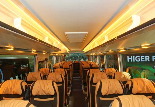 欧洲首发！苏州金龙纯电新V系客车亮相比利时世界客车展插图14