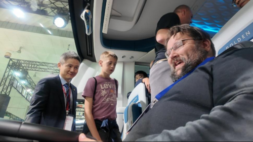 金旅全新一代高端客车亮相世界客车博览会插图12