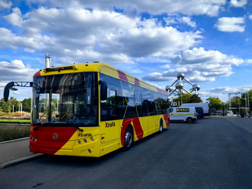 致敬每一程跨越山海的抵达！金旅豪华电动大巴亮相比利时客车展插图10