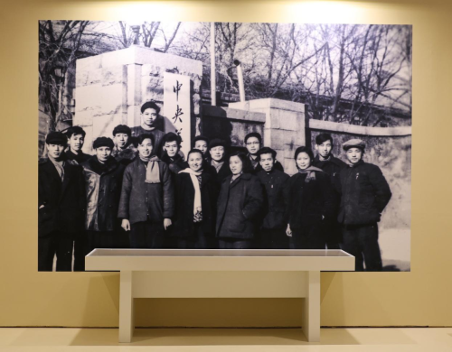 《雄歌一曲献中华》—许幸之艺术成就回顾展在中央美术学院美术馆隆重开幕插图26