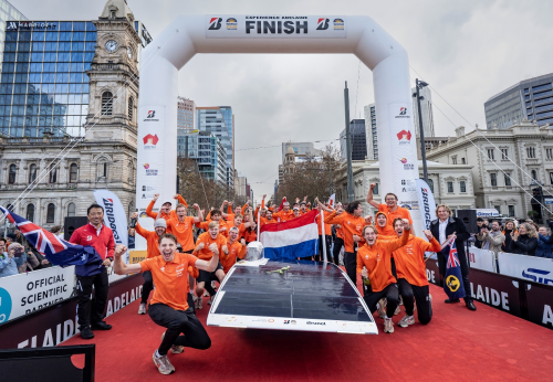 御电而行，穿越雷云——布鲁内尔太阳能车队夺冠侧记插图