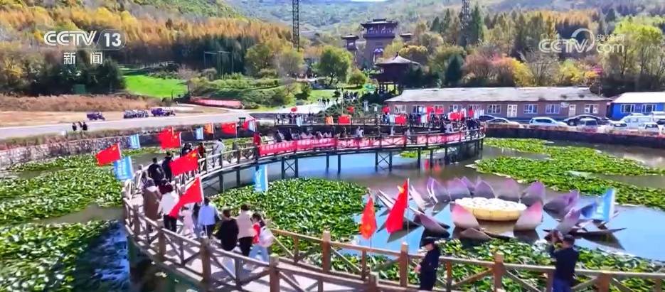 活力旺、人气高、供应足 文旅消费热度攀升 “假日经济”活力满满插图2