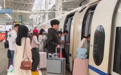 假期返程客流持续高位运行 多方联动优化运力保障旅客顺畅出行