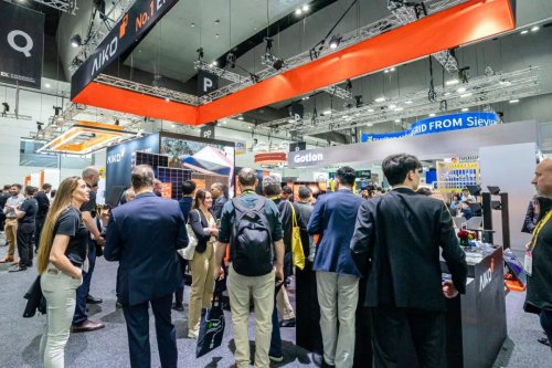 斩获1GW组件订单！全新“满屏”ABC组件亮相2025澳大利亚国际能源展插图