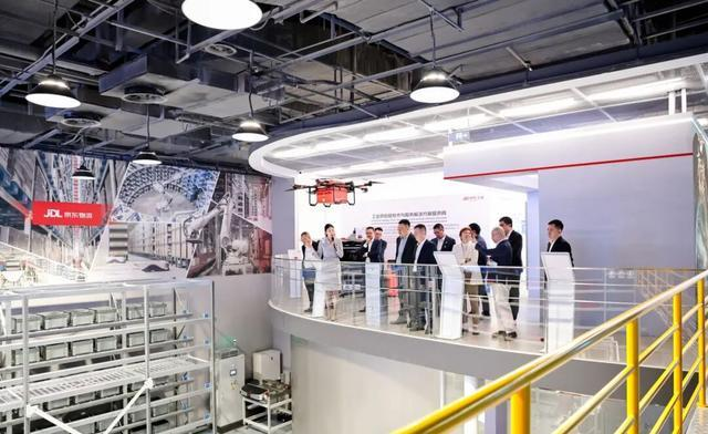 京东集团与宁德时代达成战略合作 共推产业绿色数智化转型插图