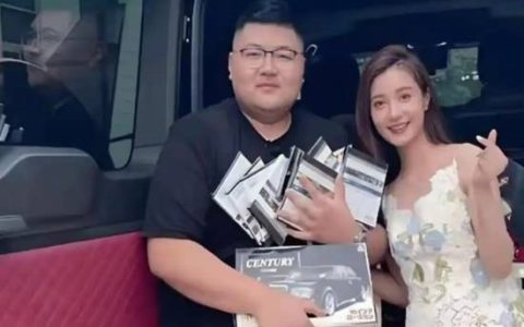 网红“猴哥说车”官宣离婚 曾被赞“网红神仙眷侣”