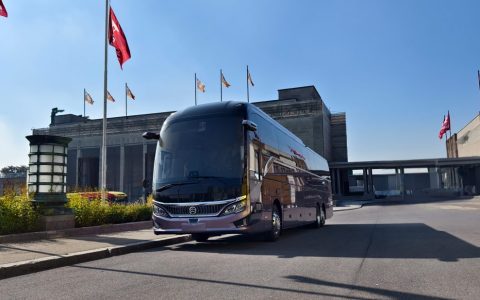 金旅客车：以智能化、网联化重新定义高端客车未来