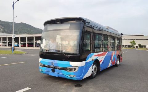 金旅自动驾驶巴士再升级，大规模投入商用化运营