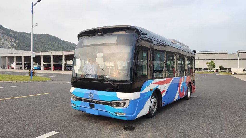 金旅自动驾驶巴士再升级，大规模投入商用化运营插图