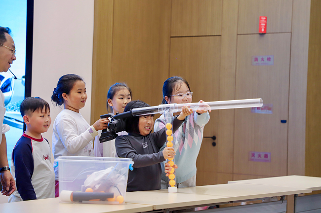 探索科普教育新范式：2025“零碳科普校园行”教师研修活动圆满收官插图6