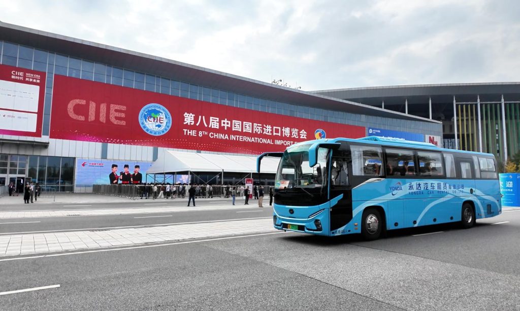 八年护航，使命在肩！苏州金龙硬核品质服务进博会为中国智造添彩插图