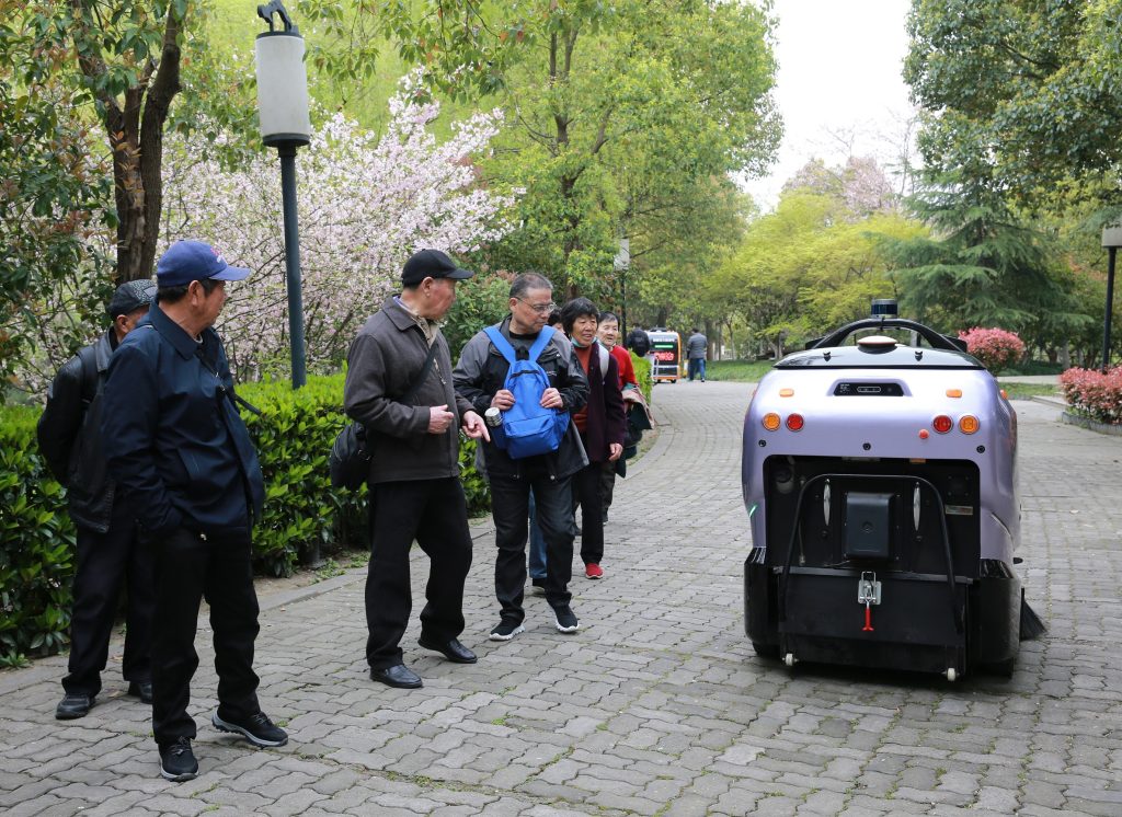 再获国家级奖项！苏州金龙无人驾驶扫地车获中国外观设计优秀奖插图4