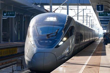 贵州盘兴高铁正式建成通车插图