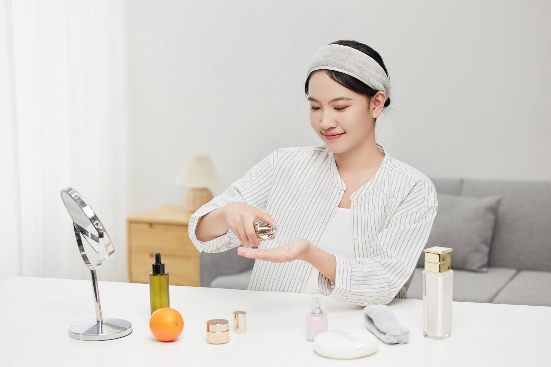 当“成分党”遇见“科技力”，一场美妆行业的信任重构，正在发生插图4