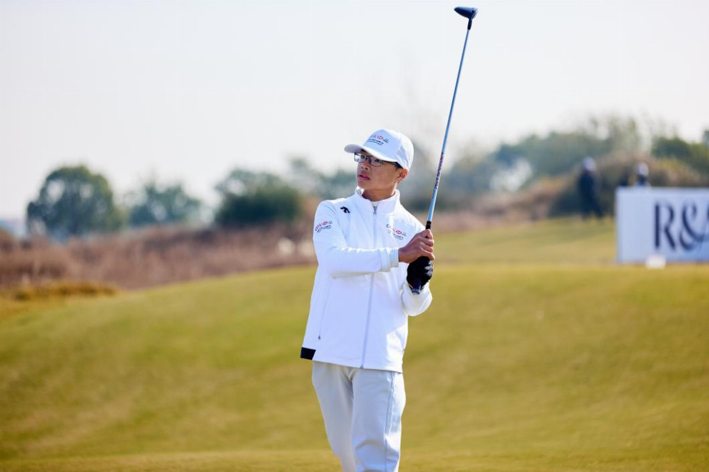 汇丰青少年公开赛决赛日｜李政达、崔景涵捧起男女A组冠军奖杯，男子C组黄永颢加洞夺冠插图18